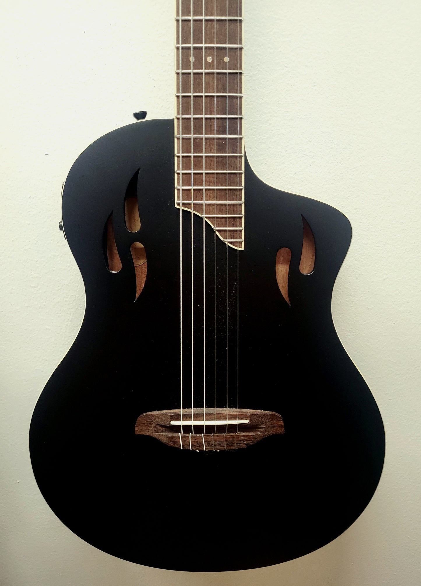 Ortega TourPlayer Satin Black elektroakustinen kitara (used)