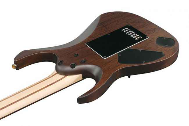 Ibanez K7YANG Korn Head 7-kielinen sähkökitara
