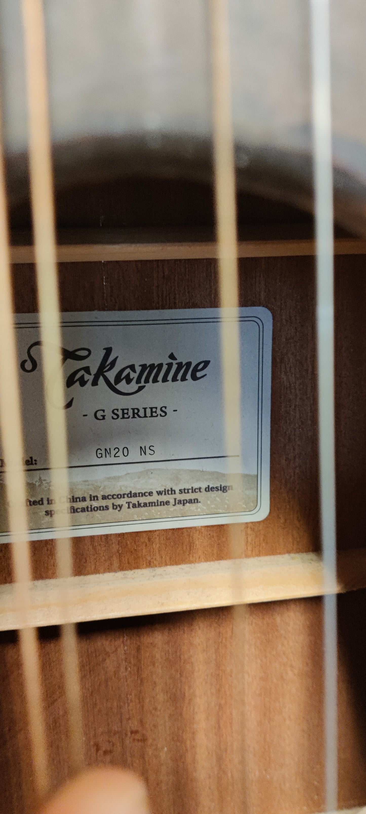 Takamine GN20-NS acoustic guitar