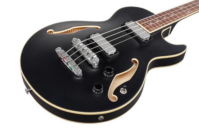 Ibanez AGB200-BKF - Aron Soitin