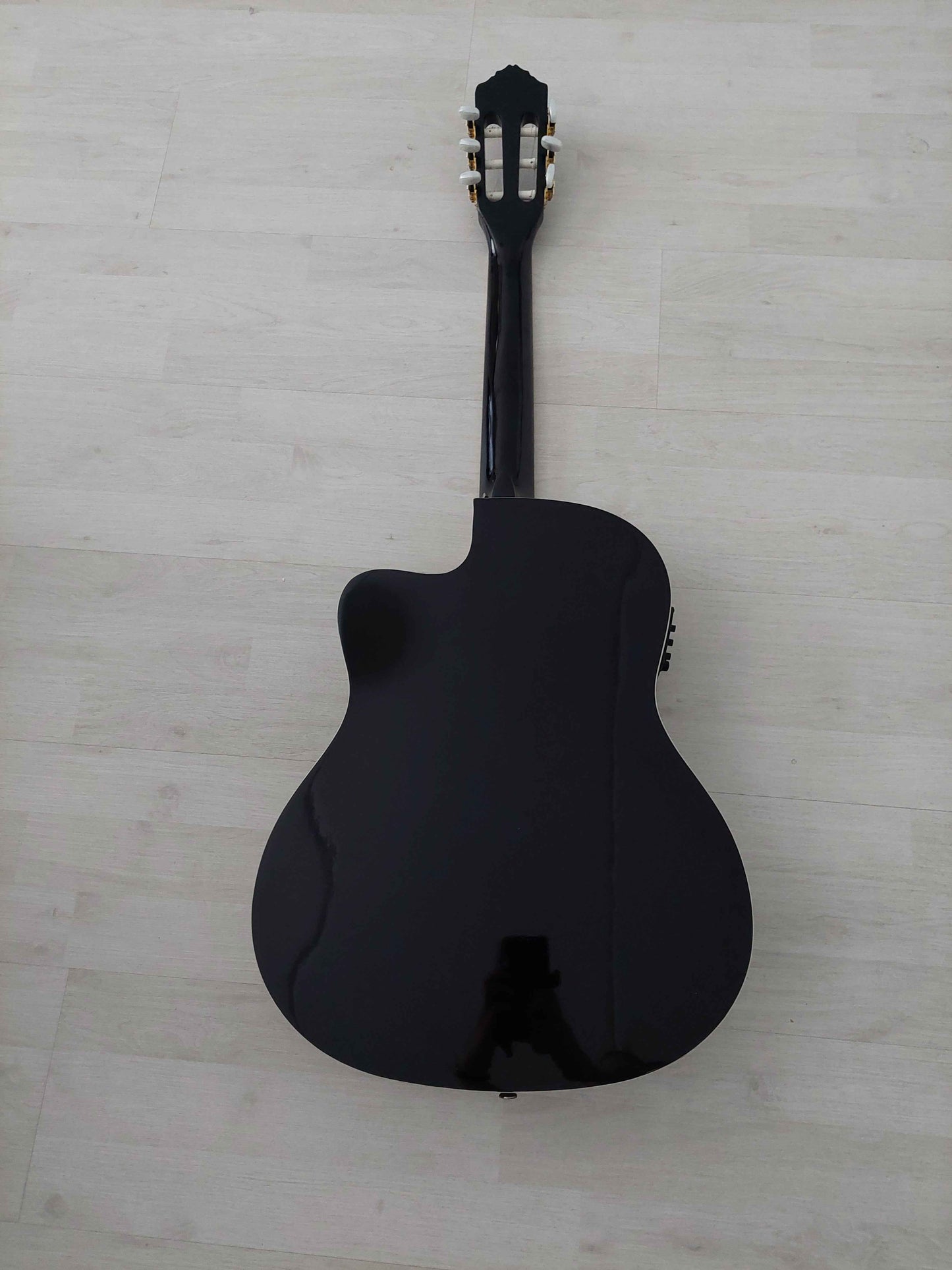 Ortega RCE145BK nylon string acoustic classical guitar cutaway with mic