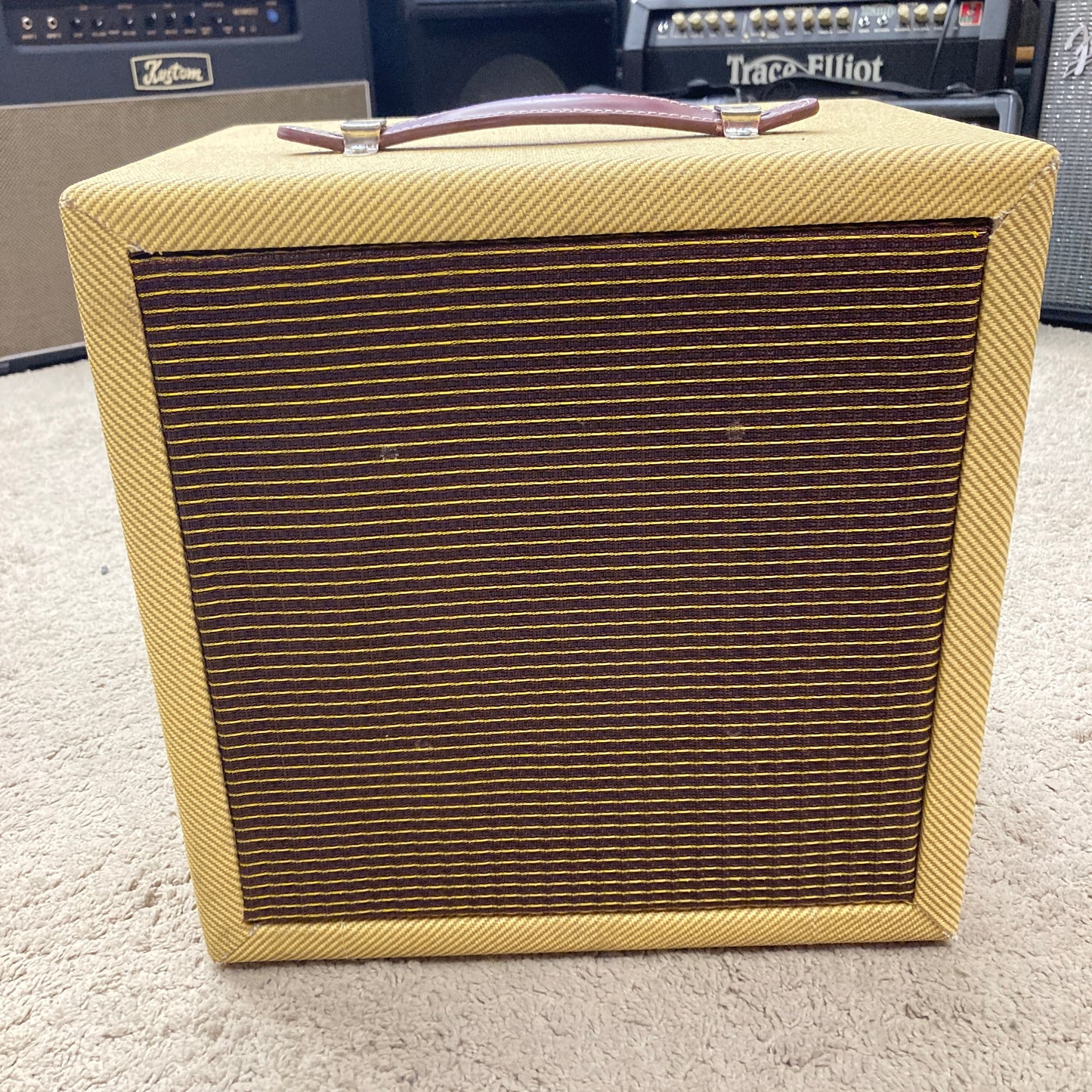Aron Soitin Custom Made FRFR Cabinet with 8" speaker (Tweed, demo, in store!)
