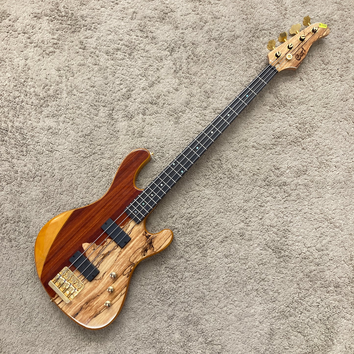 Cort Jeff Berlin Rithimic bass with flatwould strings (used)
