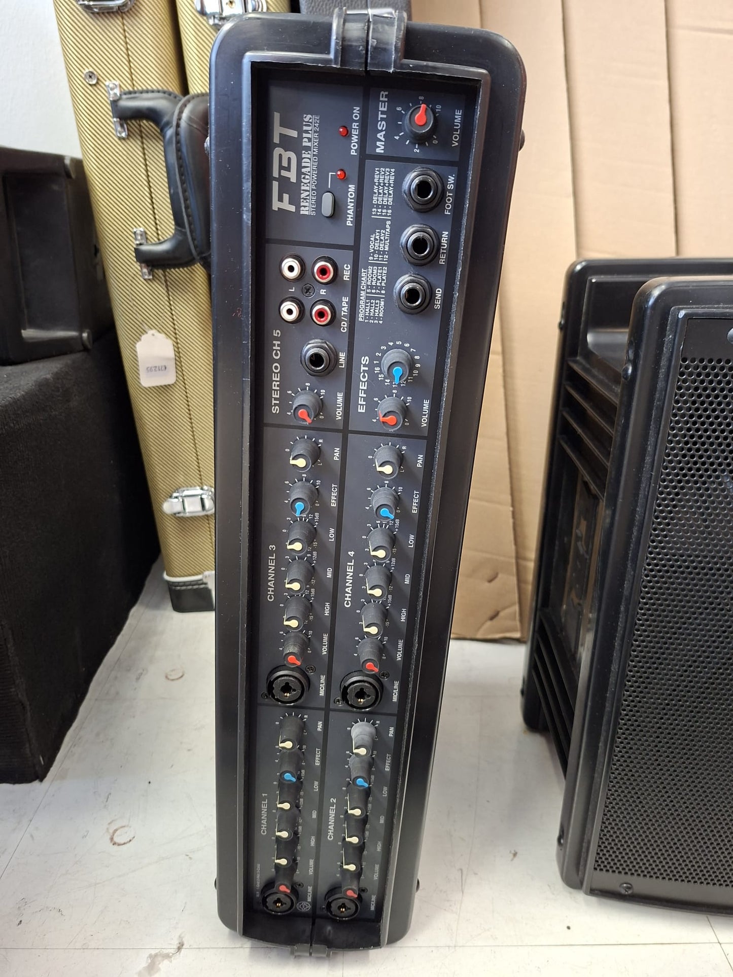 FBT Renegade PLUS System  242 E / M PA (used)