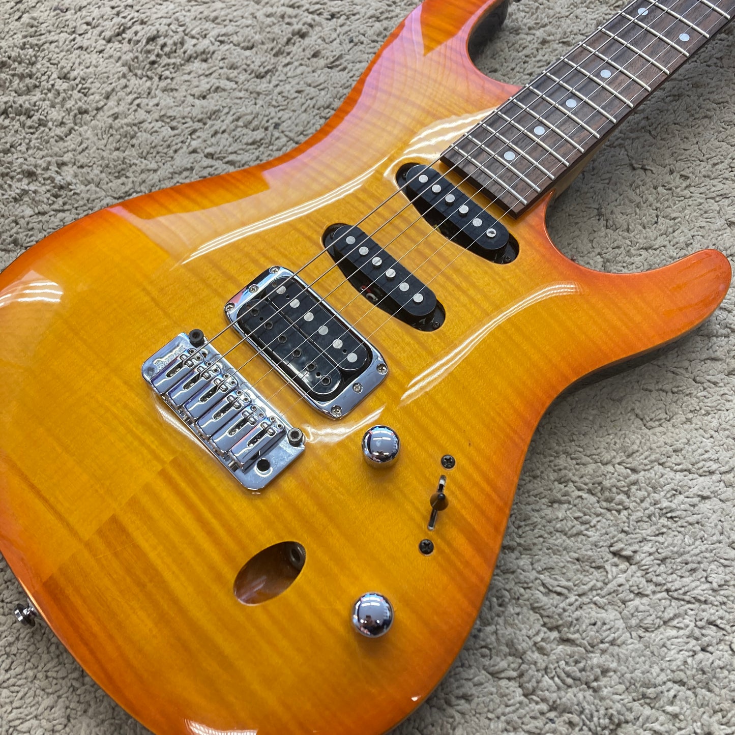 Ibanez SA260FM (used)