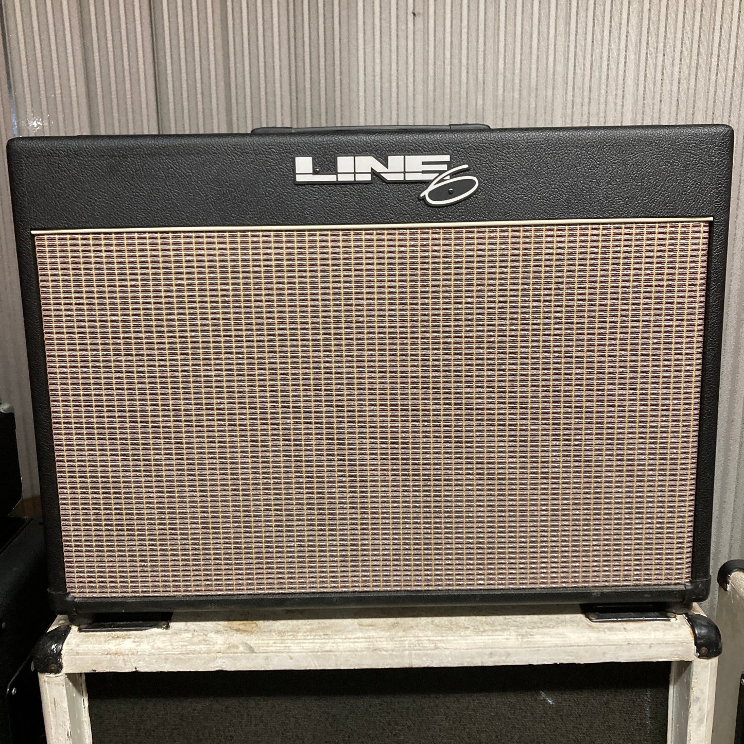 Line 6 Flextone 2, 2 x 12", 100W with floor board (used)