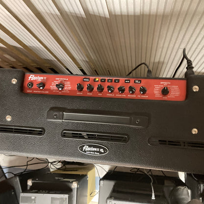 Line 6 Flextone 2, 2 x 12", 100W with floor board (used)