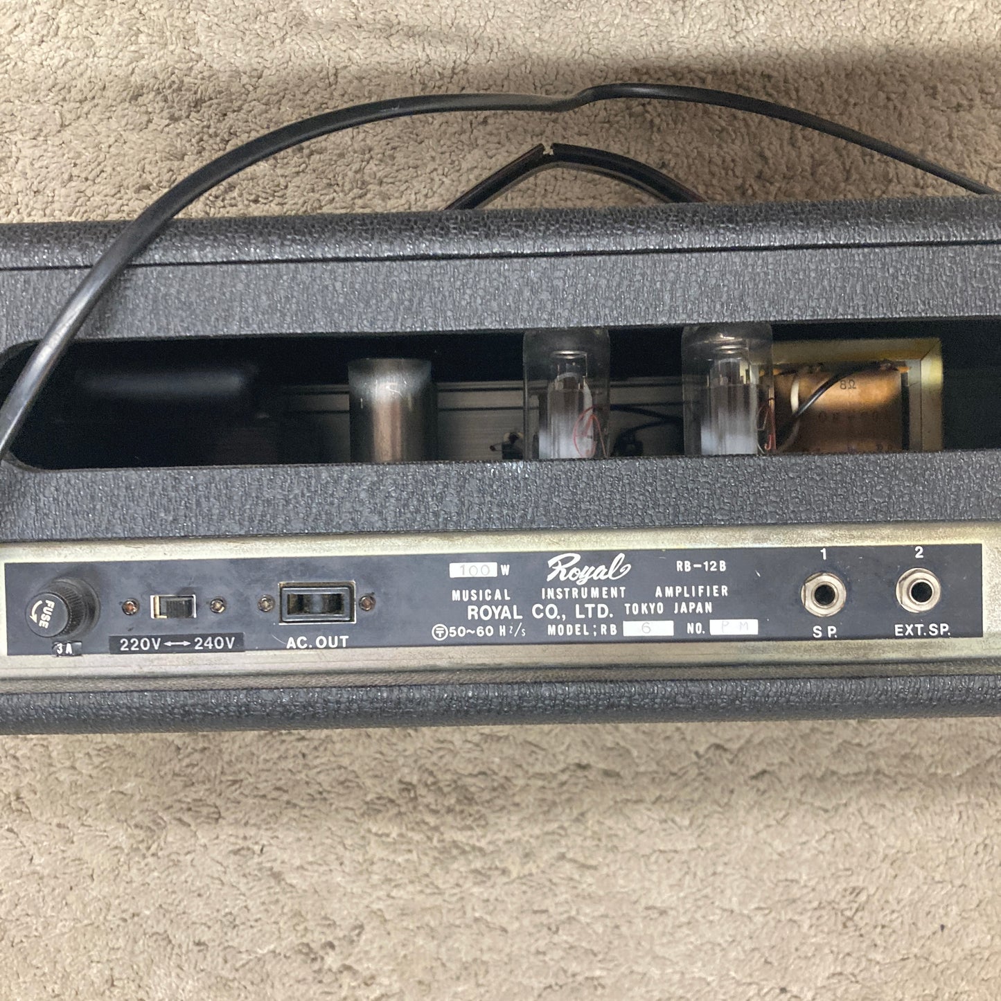 Royal Eleking Bass (used)