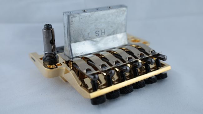 TREMOLO LO-PR0 EDGE