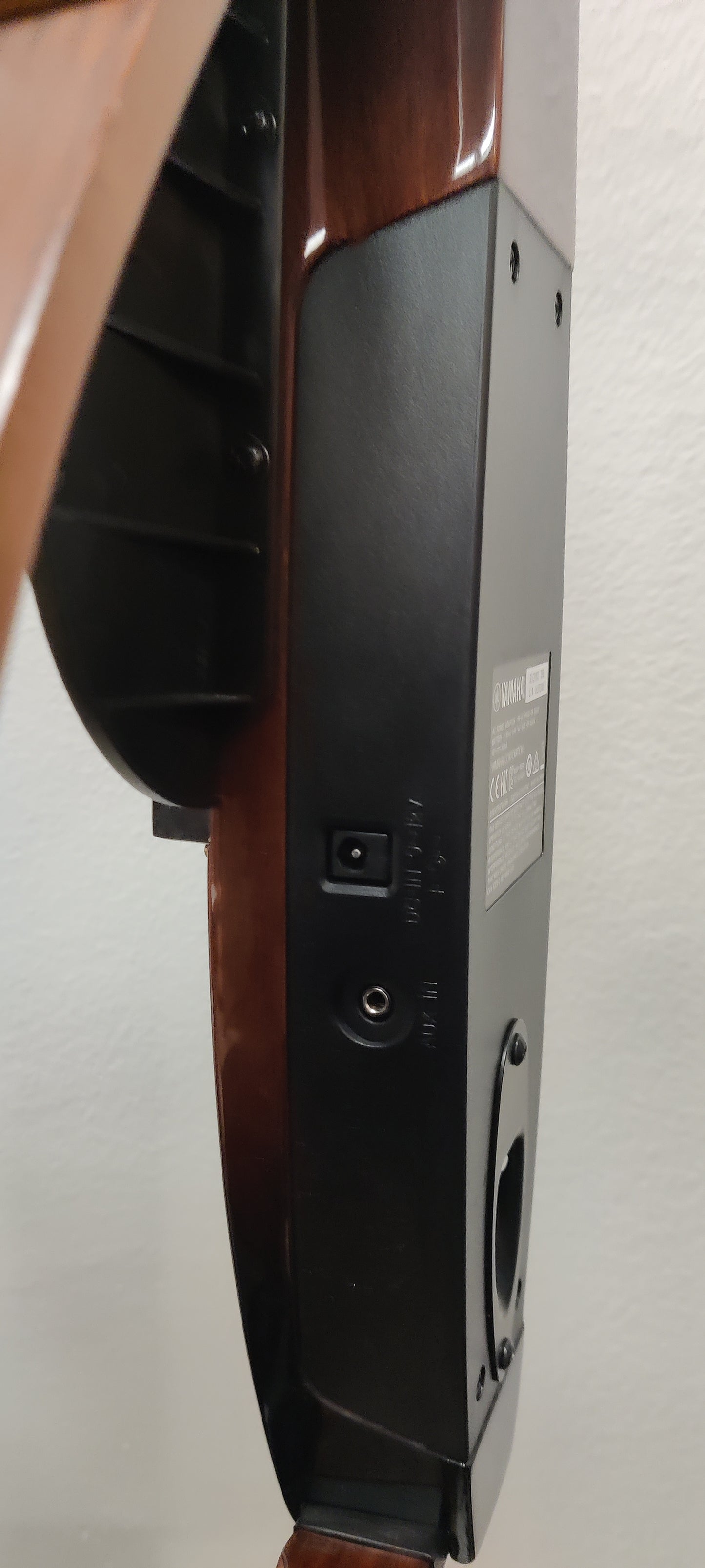 Yamaha SLG200S silent acoustic guitar