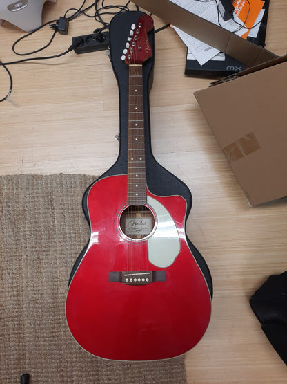 Fender Sonoran acoustic guitar (used)