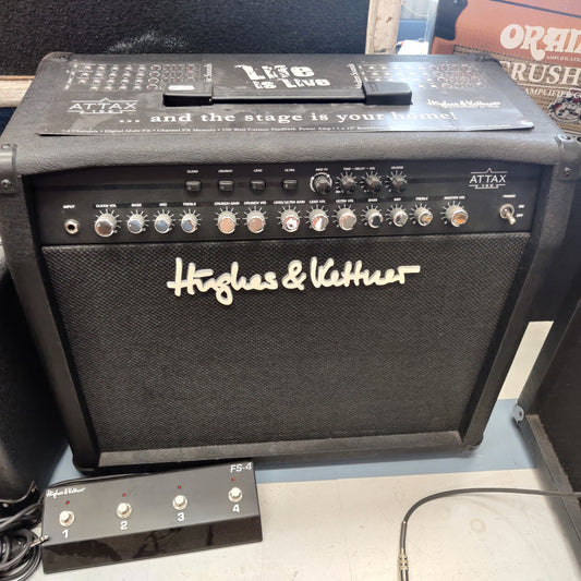 Hughes & Kettner Attax 100 kitarakombo - Aron Soitin