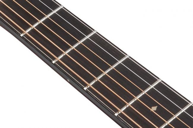 Ibanez AAM380CE-NT elektoakustinen kitara