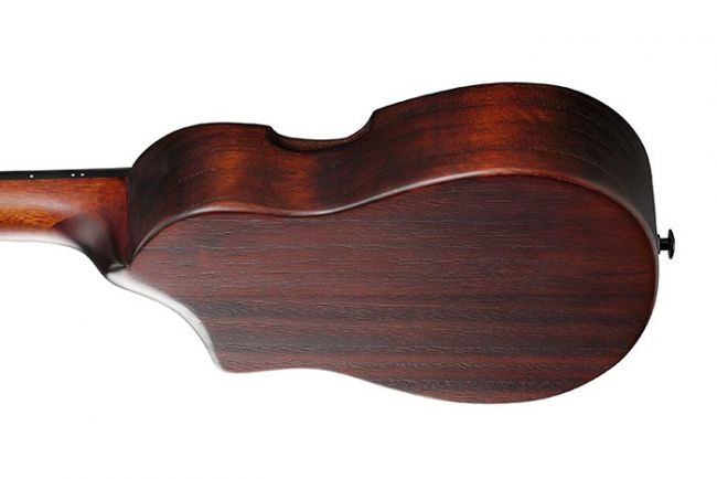 Ibanez  AUC14-OVL ukulele pussila