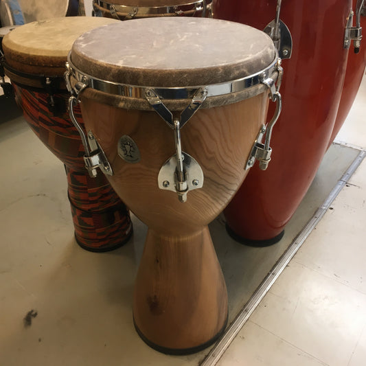 Ossi Percussion 13" djembe - Aron Soitin