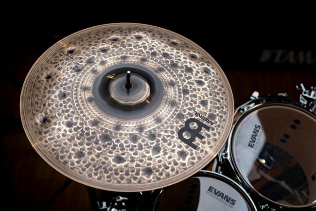 Meinl 16" Pure Alloy Custom Extra Thin Hammered Crash - Aron Soitin