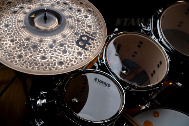 Meinl 16" Pure Alloy Custom Extra Thin Hammered Crash - Aron Soitin