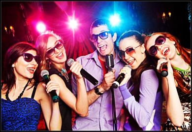 KARAOKE KING 1 - VALMIS KARAOKEPAKETTI - Aron Soitin